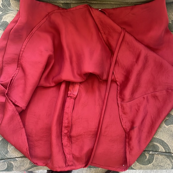 Forever 21 red skirt medium - Picture 4 of 4